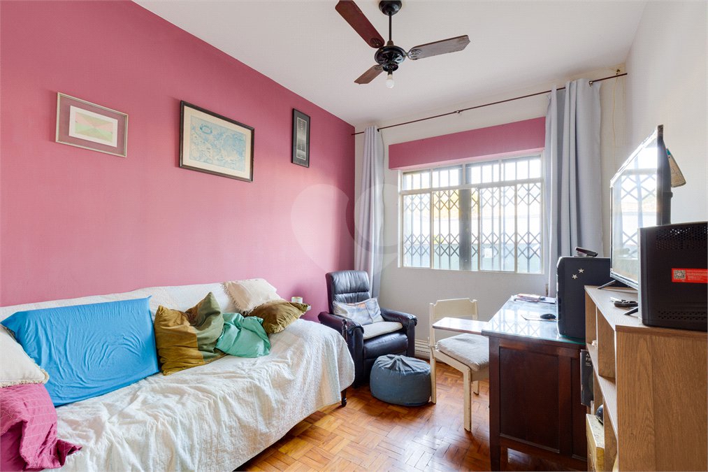 Casa à venda com 5 quartos, sendo 2 suítes, em Alto da Boa Vista, São Paulo, SP