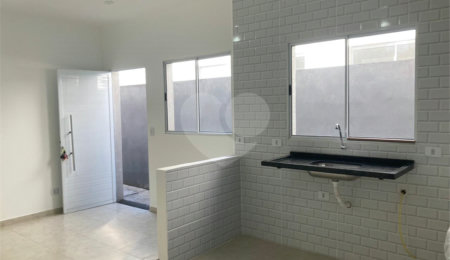 Casa à venda com 2 quartos, sendo 1 suíte, em Terra Preta (terra Preta), Mairiporã, SP