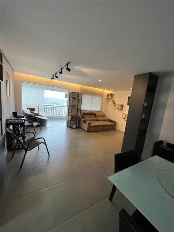 Apartamento à venda com 2 quartos, sendo 1 suíte, em Jardim Caboré, São Paulo, SP