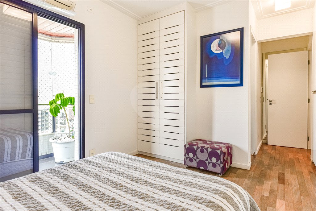 Apartamento à venda com 2 quartos, sendo 1 suíte, em Brooklin, São Paulo, SP