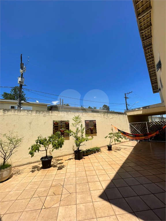 Casa à venda com 3 quartos, sendo 1 suíte, no condomínio Jardim Europa, Mogi das Cruzes - SP