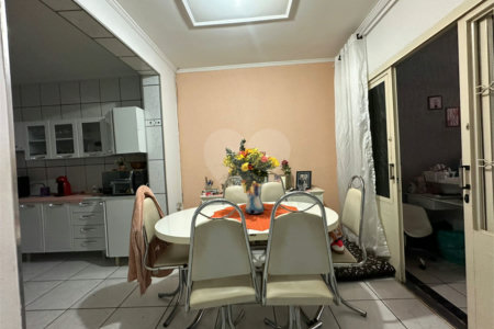 Casa à venda com 3 quartos, sendo 1 suíte,  em Jardim Brasil, Itapetininga, SP