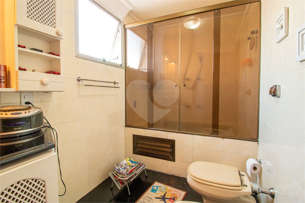 Apartamento à venda com 3 quartos, sendo 1 suíte, em Alto da Boa Vista, São Paulo, SP