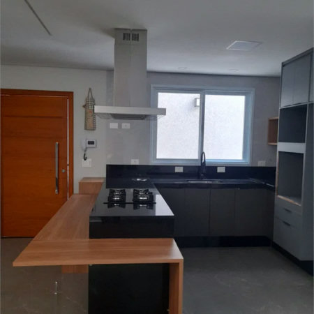 Sobrado à venda com 4 suítes em Água Branca, São Paulo, SP