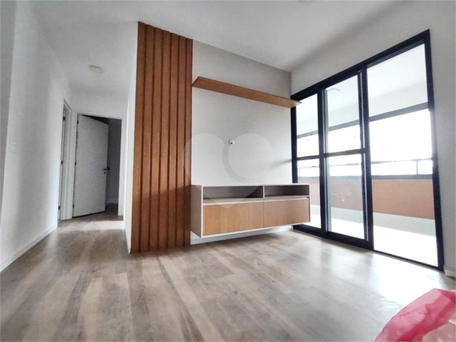 Apartamento para alugar com 2 quartos, sendo 1 suíte,  em Vila Mariana, São Paulo, SP