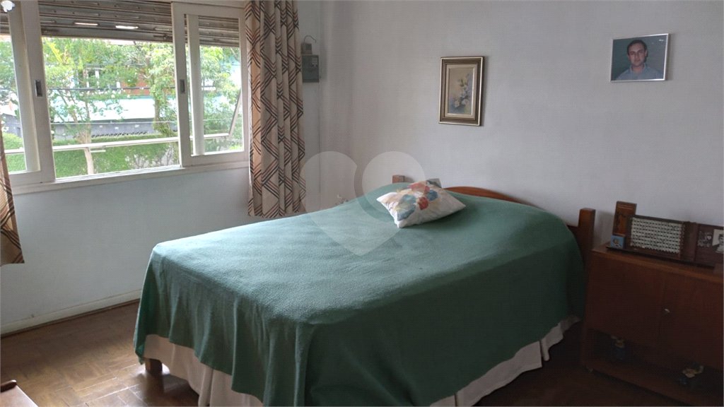 Casa à venda com 3 quartos, sendo 2 suítes,  em Saúde, São Paulo, SP