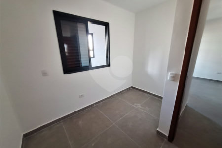 Apartamento à venda com 2 quartos em Vila Mazzei, São Paulo, SP