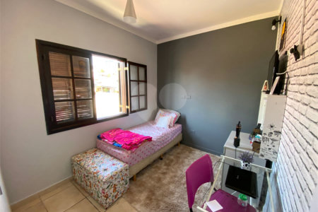 Sobrado à venda com 6 quartos, sendo 2 suítes,  em Vila Mazzei, São Paulo, SP