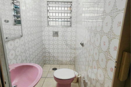 Sobrado à venda com 3 quartos, sendo 1 suíte, em Vila Constança, São Paulo, SP