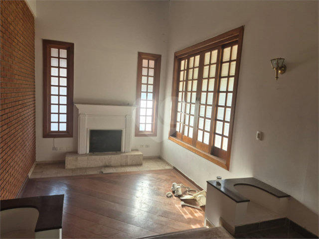 Casa à venda com 4 suítes no condomínio Alpes da Cantareira, Mairiporã - SP