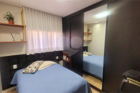 Casa à venda com 4 suítes no condomínio Sta Morriz, Campinas - SP