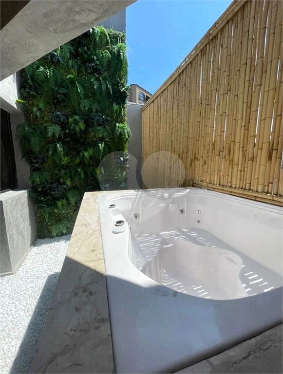 Cobertura à venda com 1 suíte em Vila Suzana, São Paulo, SP