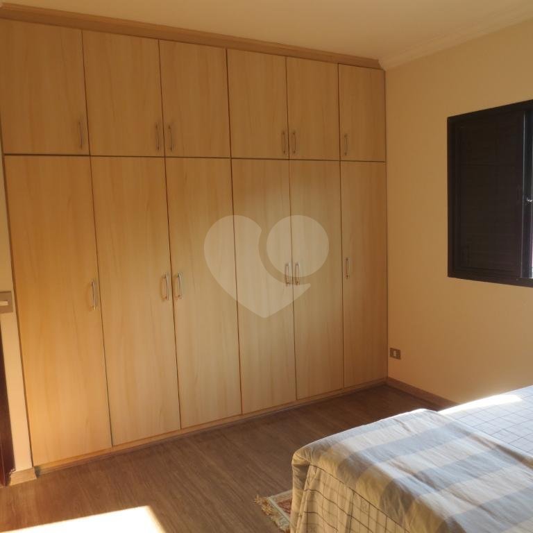 Sobrado à venda com 4 quartos, sendo 1 suíte, em Cambuci, São Paulo, SP