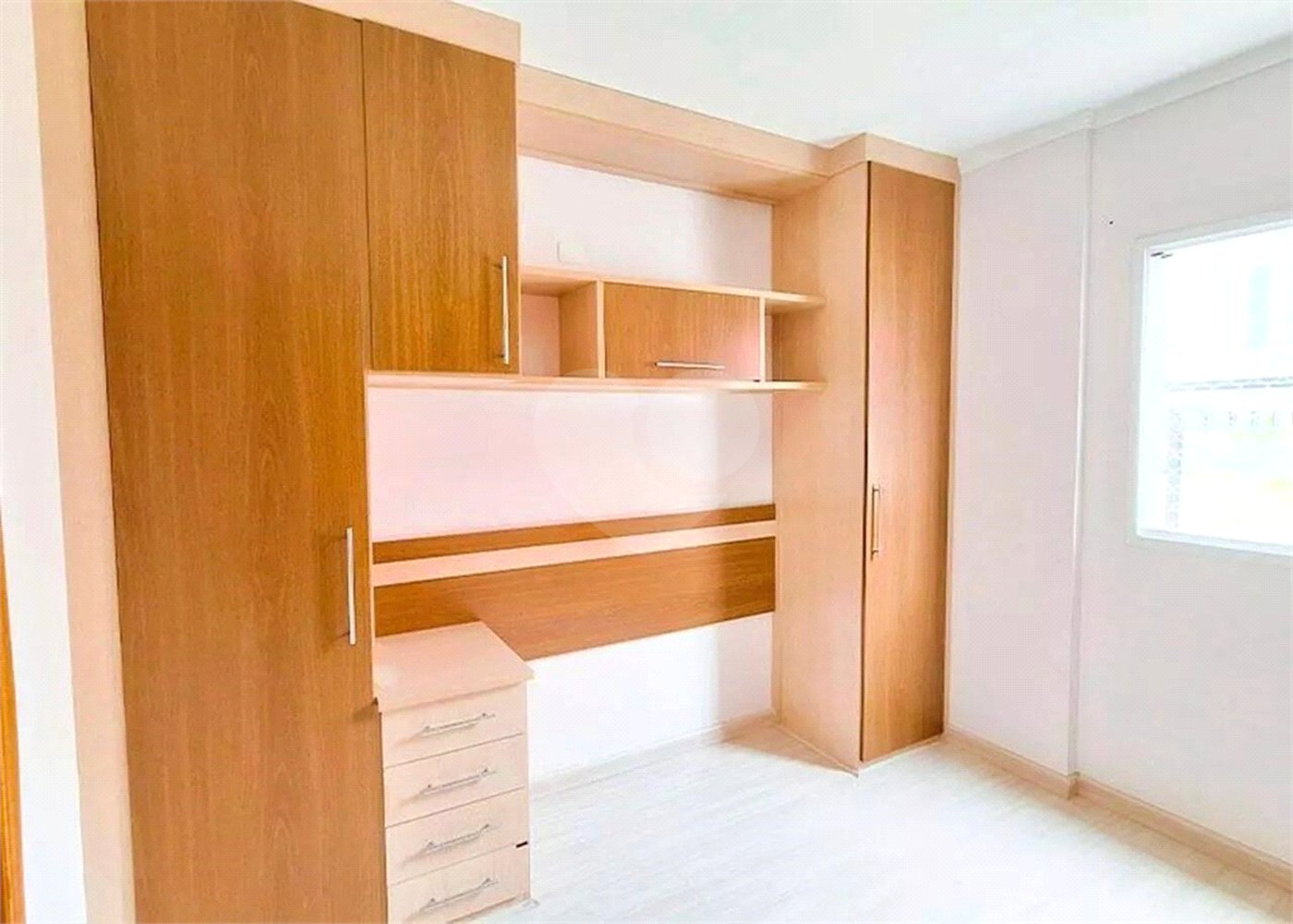 Apartamento à venda com 3 quartos, sendo 1 suíte, em Parque Campolim, Sorocaba, SP