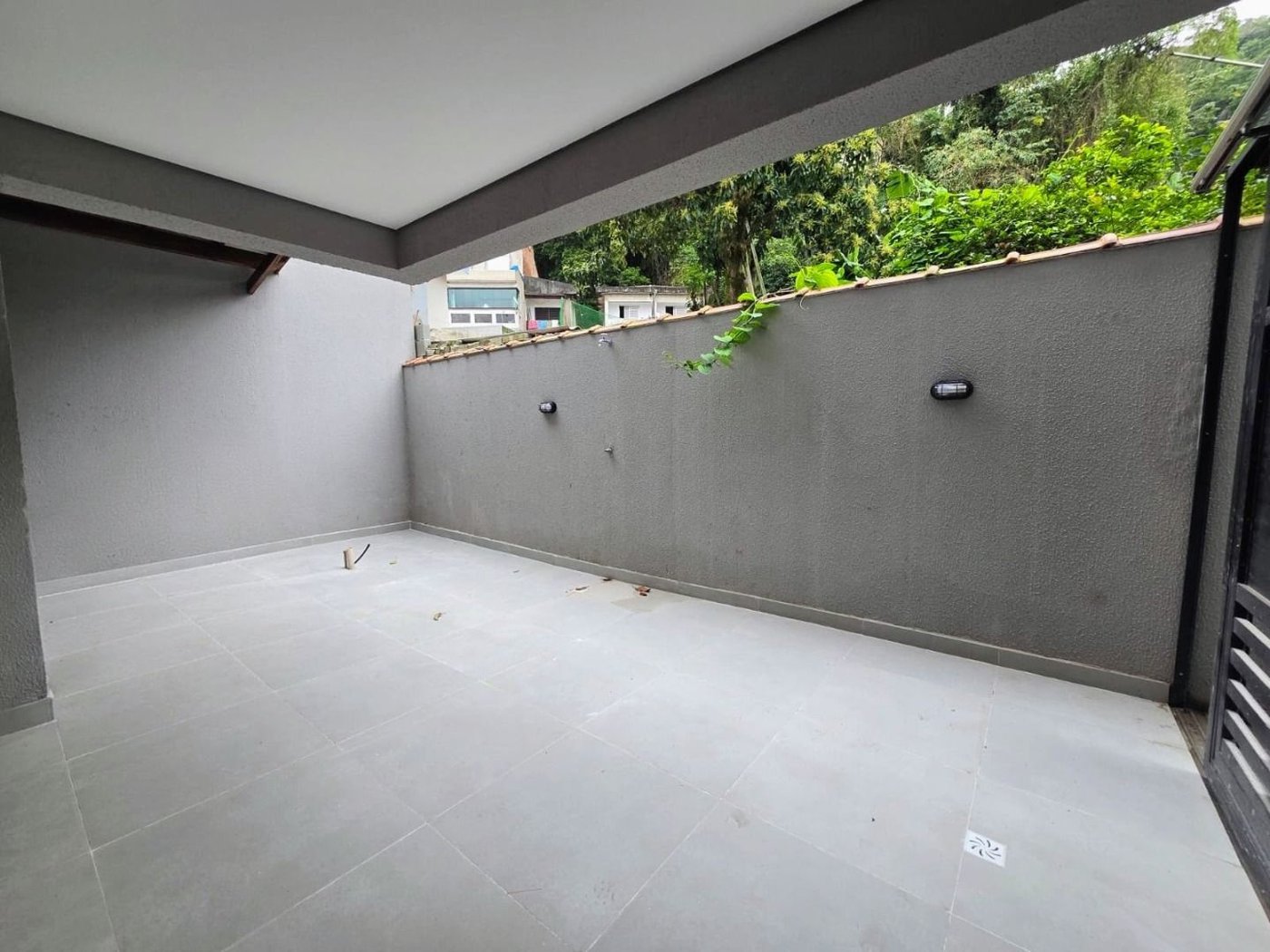 Casa com 2 dormitórios à venda, 89 m² por R$ 700.000,00 - Marapé - Santos/SP