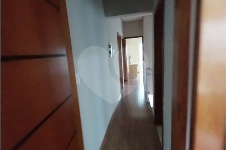 Casa à venda com 3 quartos, sendo 1 suíte, no condomínio Mosaico da Serra, Mogi das Cruzes - SP