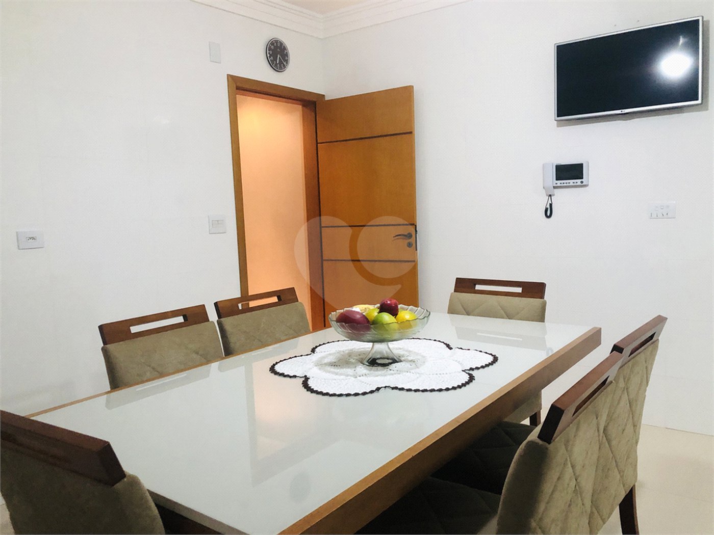 Sobrado à venda com 3 quartos, sendo 1 suíte, em Santana, São Paulo, SP