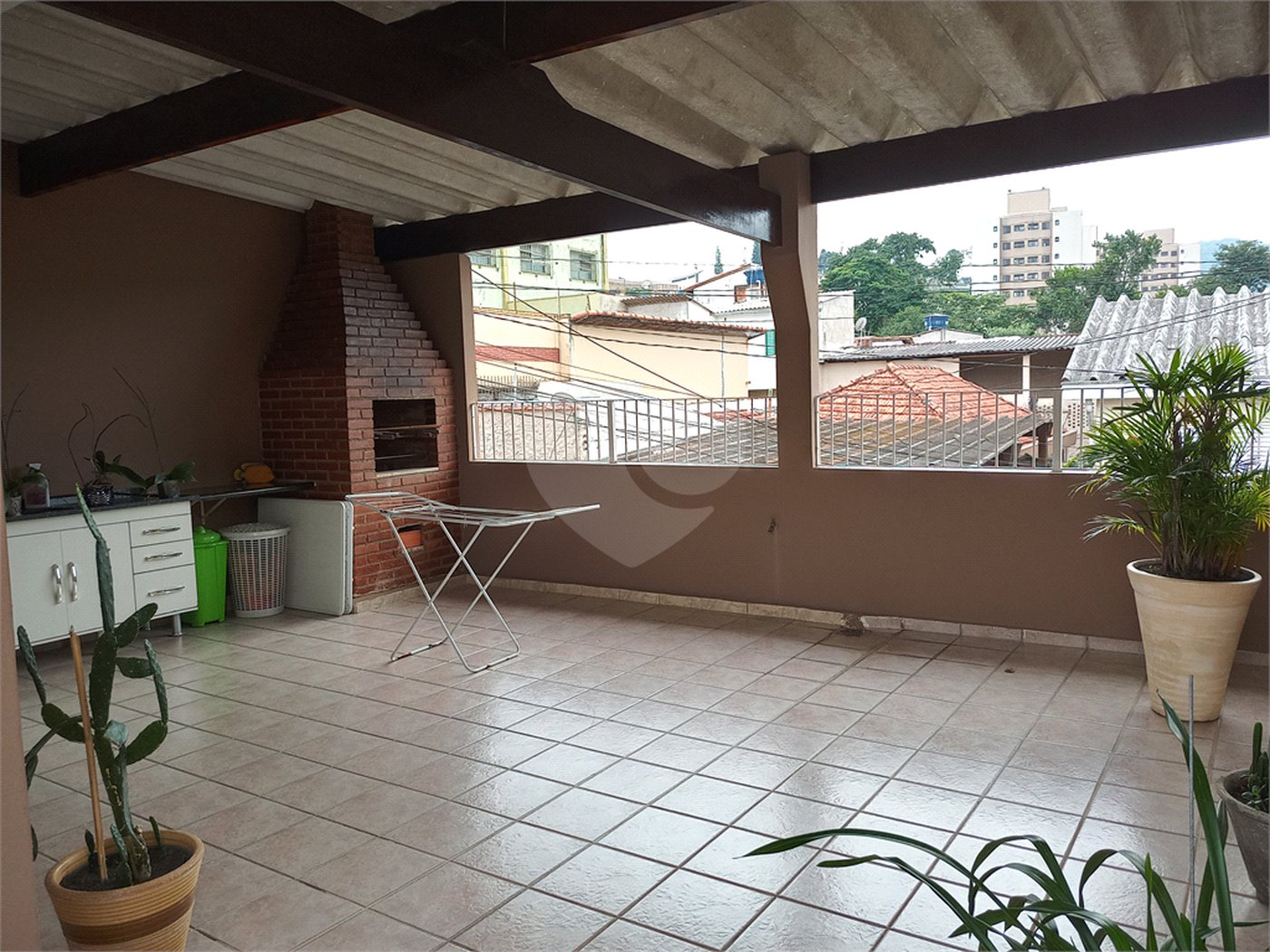 Sobrado à venda com 4 quartos em Horto, São Paulo, SP
