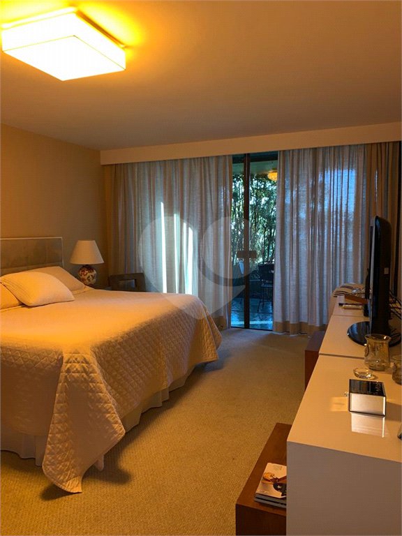 Apartamento à venda com 4 suítes em Vila Suzana, São Paulo, SP