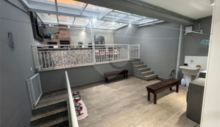 Sobrado à venda com 4 suítes em Vila Dom Pedro I, São Paulo, SP