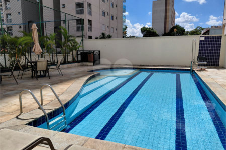 Apartamento à venda com 3 suítes em Vila Romana, São Paulo, SP