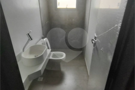 Casa em condomínio à venda com 3 suítes em Condomínio Altos da Floresta, Atibaia, SP