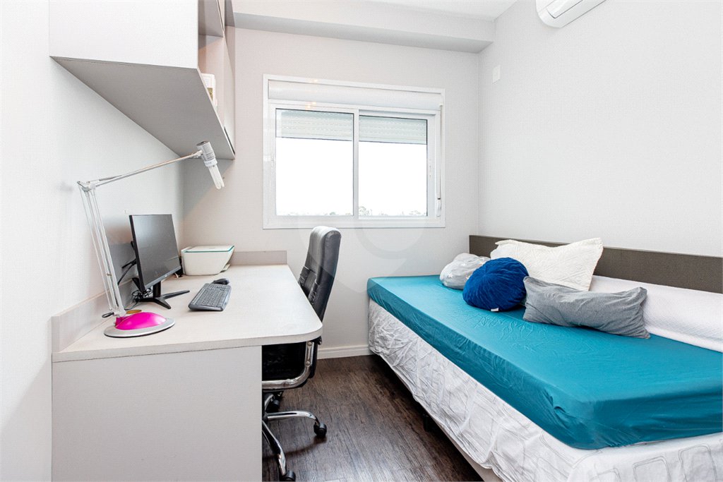 Apartamento à venda com 3 quartos, sendo 1 suíte,  em Chácara Flora, São Paulo, SP