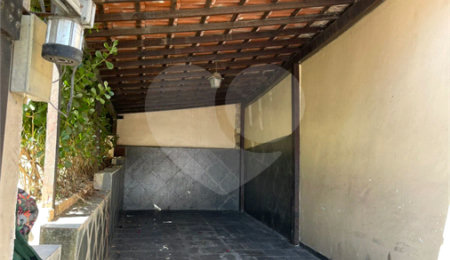 Casa Térrea à venda com 5 quartos, sendo 2 suítes,  em Campo Grande, Rio de Janeiro, RJ