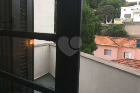 Sobrado à venda com 4 quartos em Santana, São Paulo, SP
