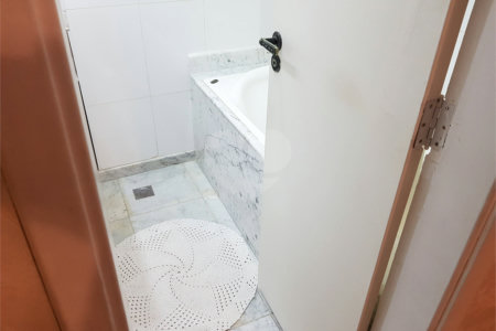 Apartamento à venda com 4 quartos, sendo 1 suíte, em Morumbi, São Paulo, SP
