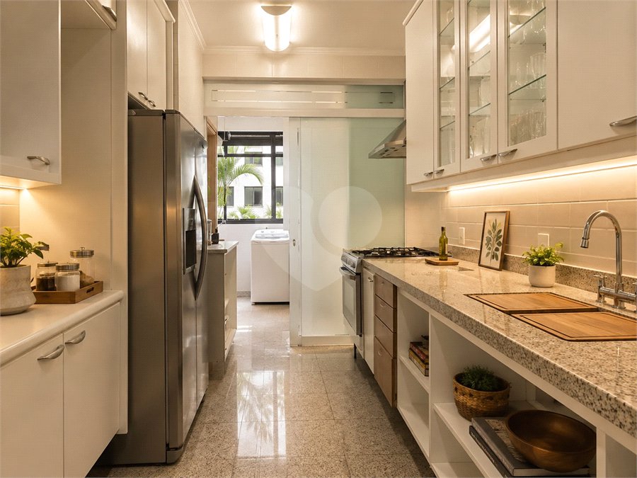 Apartamento à venda com 3 suítes em Vila Mascote, São Paulo, SP