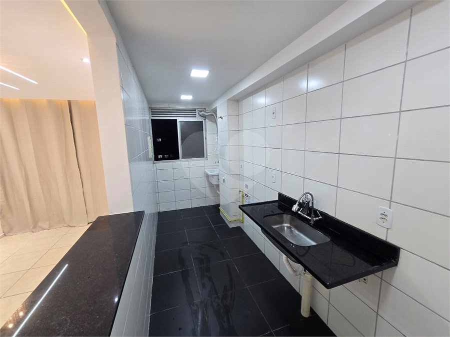 Apartamento à venda com 2 quartos em Santa Cruz, Rio de Janeiro, RJ
