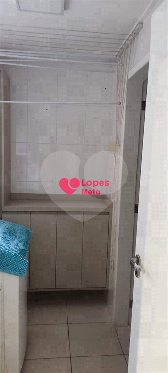 Apartamento à venda com 3 quartos, sendo 1 suíte, em Jardim das Indústrias, São José dos Campos, SP