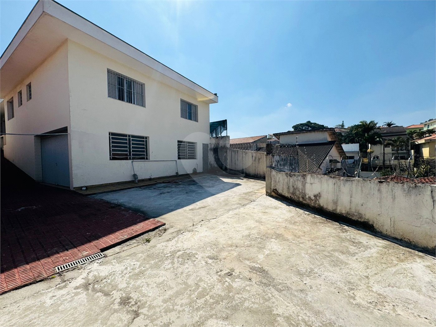 Casa à venda com 4 quartos, sendo 2 suítes,  em Vila Galvão, Guarulhos, SP