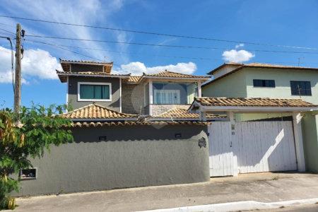 Casa à venda com 3 quartos, sendo 1 suíte,  em São José, Armação dos Búzios, RJ
