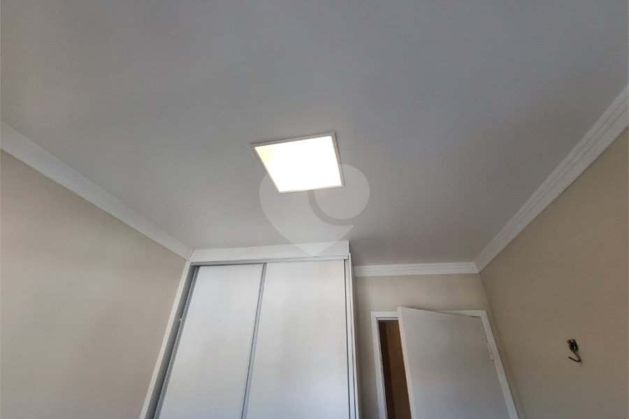 Sobrado à venda com 3 quartos, sendo 1 suíte,  em Jardim Belizário, Cotia, SP