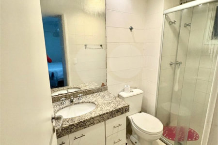 Apartamento à venda com 3 quartos, sendo 1 suíte, em Vila Oratório, São Paulo, SP