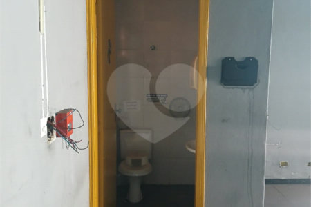 Prédio para alugar em Moinho Velho, São Paulo, SP