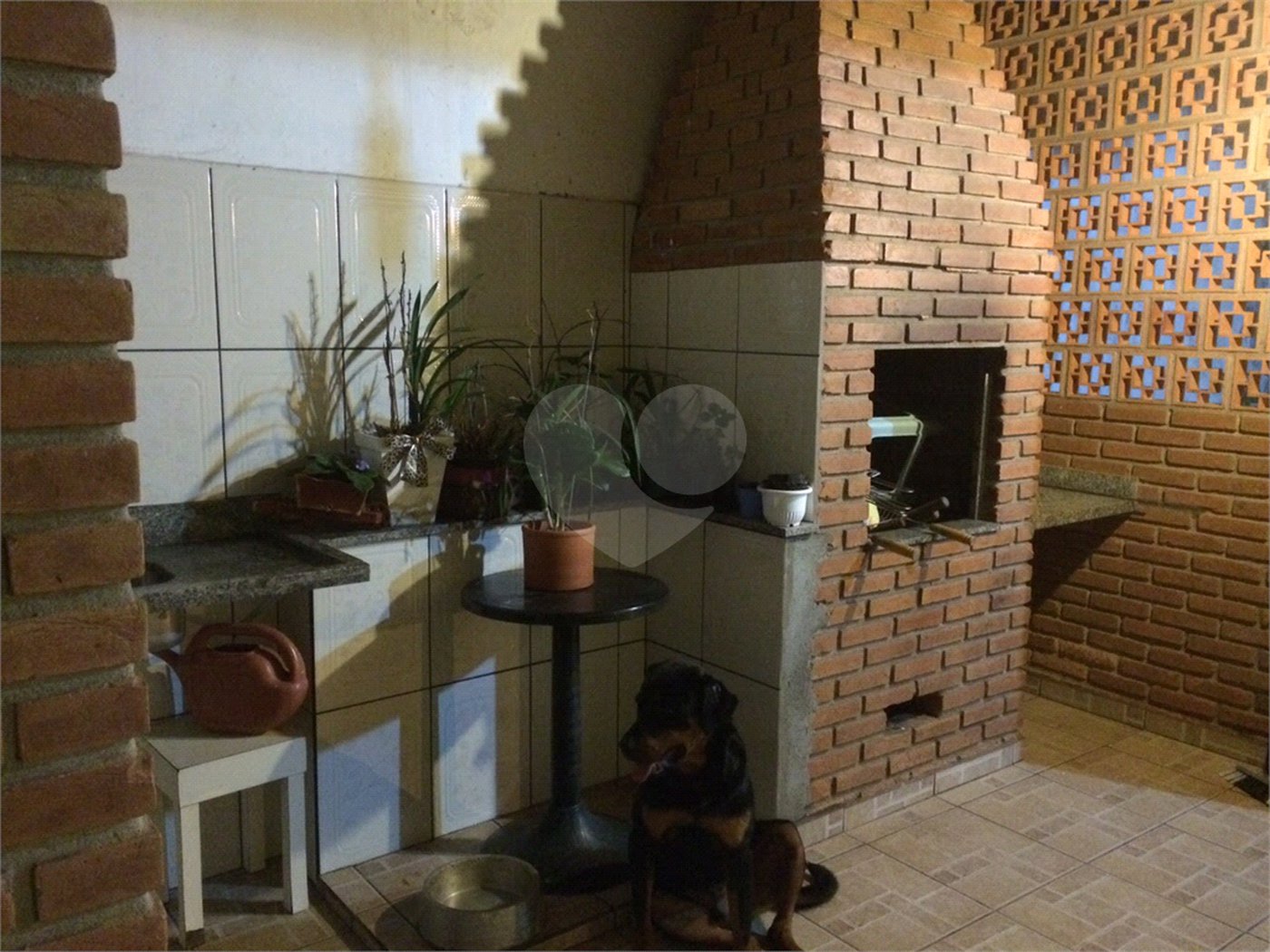 Sobrado à venda com 3 quartos, sendo 1 suíte, em Serra da Cantareira, Mairiporã, SP