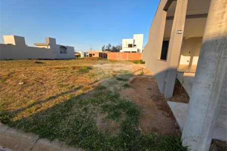 Terreno 10X24 Residencial Villenuve