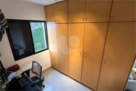 Apartamento à venda com 3 quartos, sendo 1 suíte, em Vila Madalena, São Paulo, SP