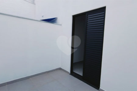 Casa de Vila à venda com 2 quartos em Jardim Jatobá, Sorocaba, SP