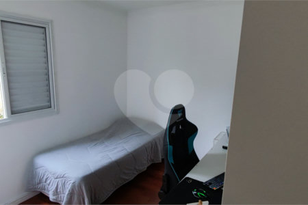 Apartamento à venda com 3 quartos, sendo 1 suíte, em Vila Caraguatá, São Paulo, SP