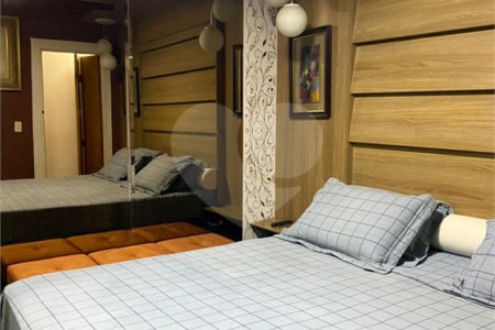 Casa à venda ou para alugar com 4 quartos em Chácara Califórnia, São Paulo, SP