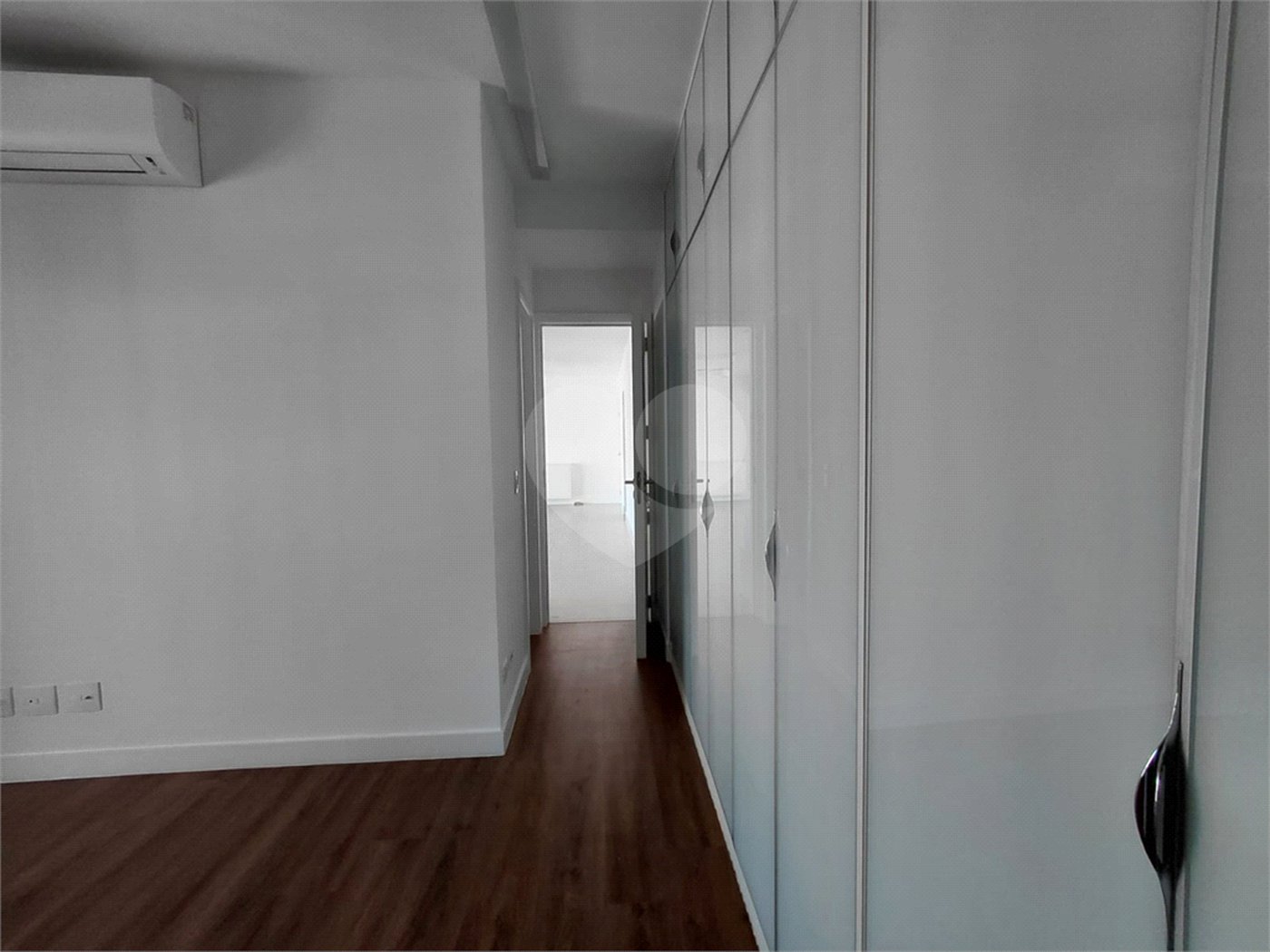 Apartamento à venda com 2 suítes em Água Branca, São Paulo, SP