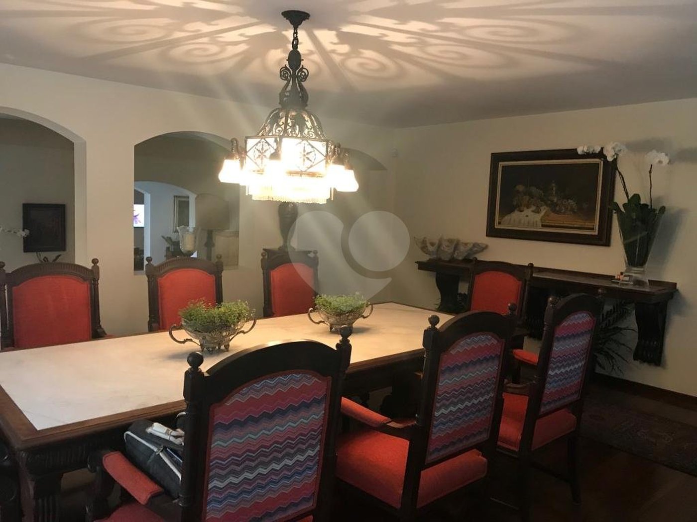 Casa à venda com 5 quartos, sendo 2 suítes,  em Jardim Everest, São Paulo, SP