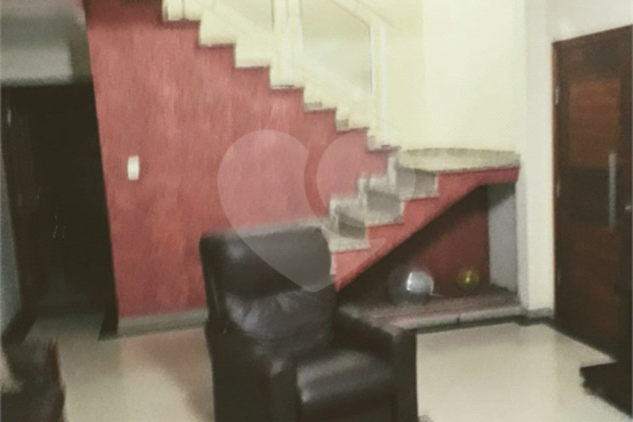 Sobrado à venda com 3 quartos, sendo 1 suíte, em Freguesia do Ó, São Paulo, SP