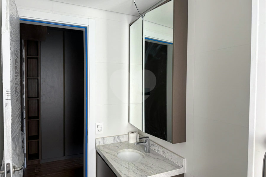 Apartamento à venda com 3 suítes em Vila Madalena, São Paulo, SP