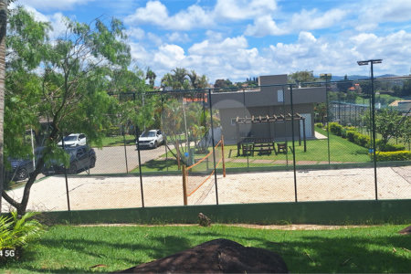 Casa à venda com 4 suítes no condomínio Osato, Atibaia - SP