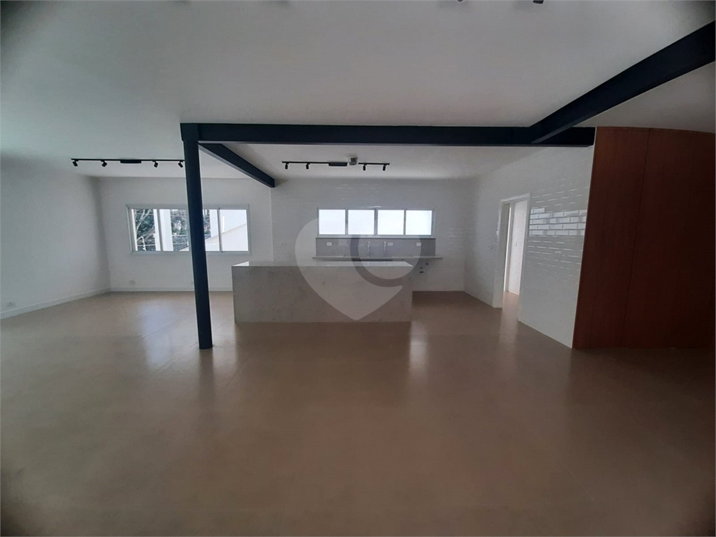 Casa Térrea à venda ou para alugar com 4 suítes em Jardim São Bento, São Paulo, SP